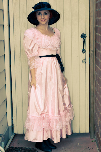 pink three quarter sleeve volumous titanic dress with lace detail | Bam ...
