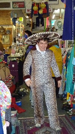 mexican and spanish costumes